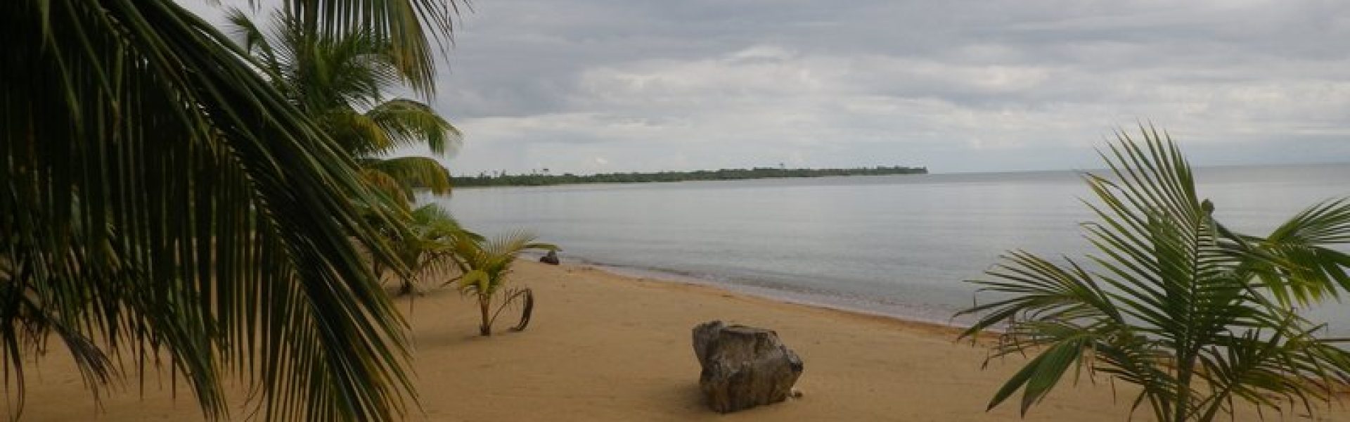 6767396-great-sand-here-0